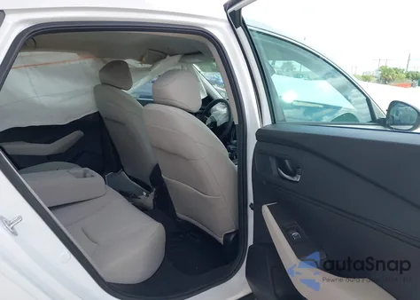 2024 Honda Accord Lx z USA, uszkodzony, nr VIN 1HGCY1F27RA036278